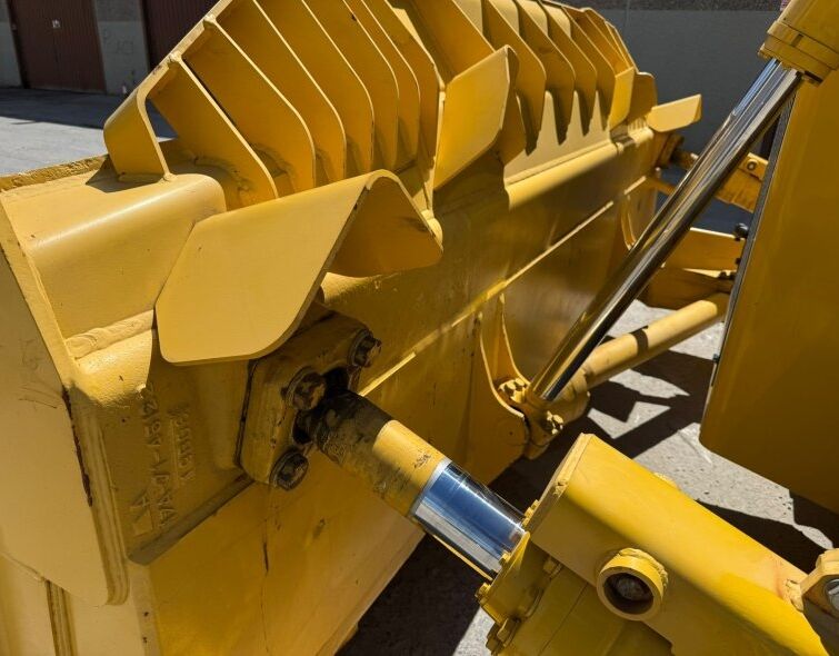 KOMATSU D155 AX-7 ***BRAND NEW***